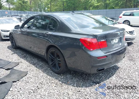 2012 BMW 750Li from USA, damaged, VIN WBAKB8C50CC963277